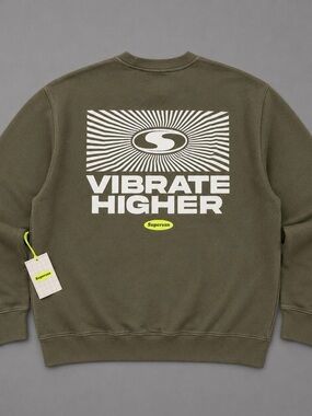 Supervsn Studios Sweater • Large • Nwt